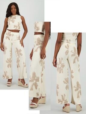 Love Poem floral texture resort trousers dress pants cream taupe brown M NWOT